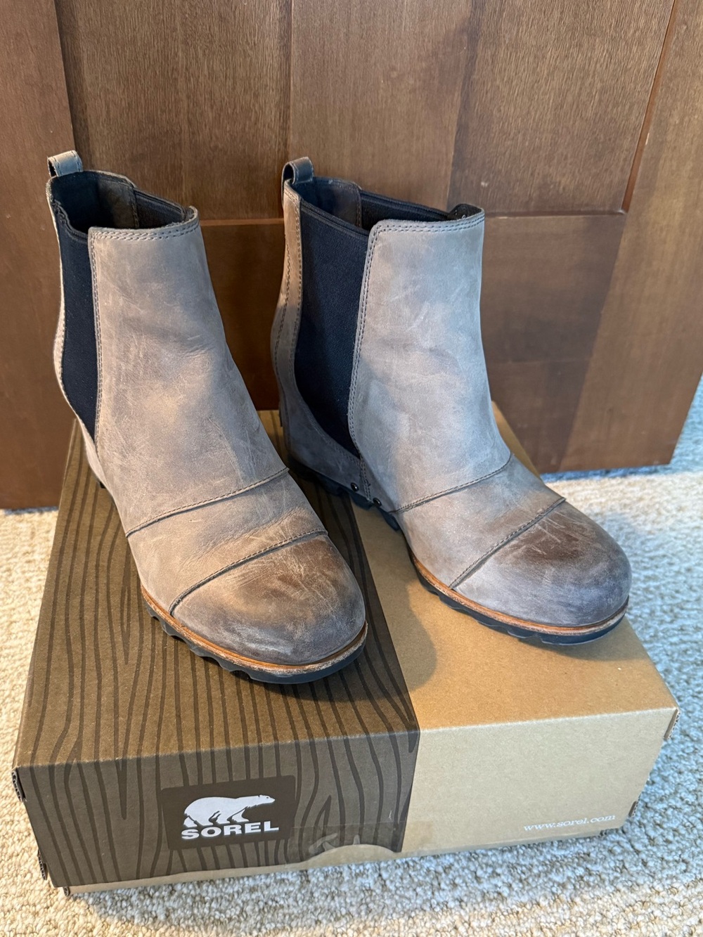 Women’s Sorely Lea Wedge Size 8.5